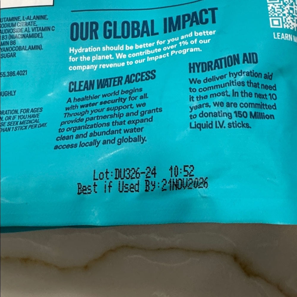 Liquid IV 14 pack - Picture 2 of 2